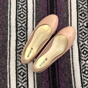 Pink flats